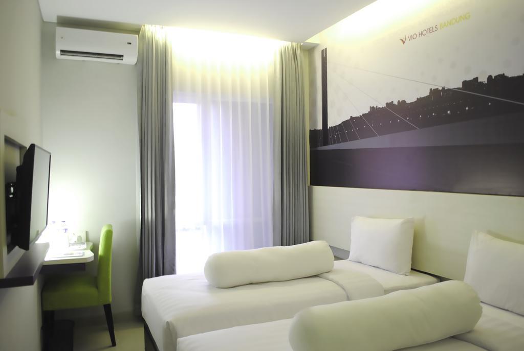 Vio Westhoff Hotell Bandung Exteriör bild