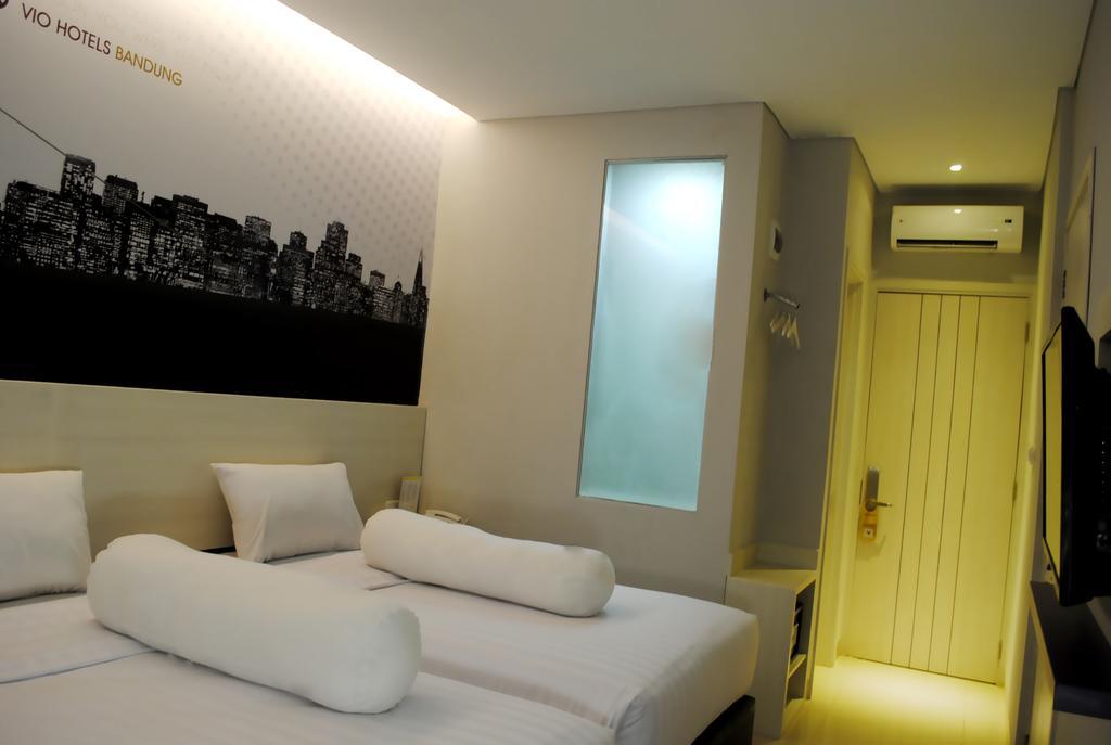Vio Westhoff Hotell Bandung Rum bild