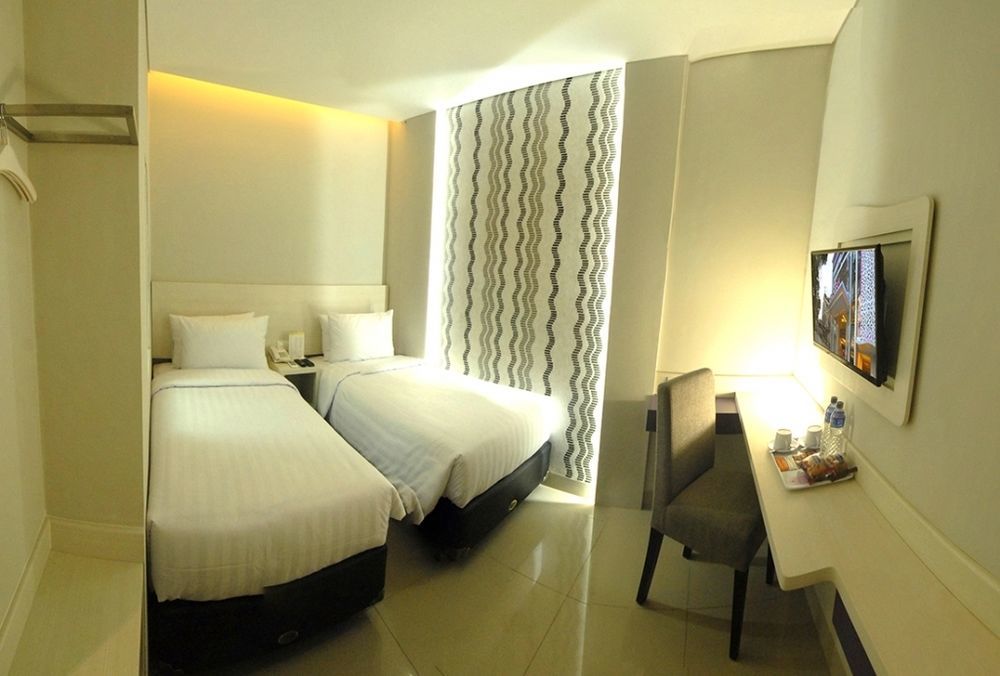 Vio Westhoff Hotell Bandung Exteriör bild